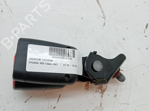 Used Seat buckle HYUNDAI ix35 (LM, EL, ELH) 2.0 CRDi (136 hp) 23350893