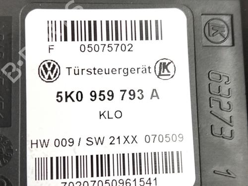 Left front window motor VW GOLF V (1K1) 2.0 TDI | BP39429557E21 - Image 2