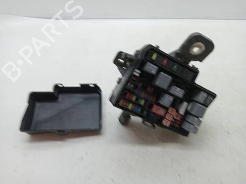 fuse-box-toyota-yaris-_p13_-2010-2011-2012-2013-2014-2015-2016-2017-2018-2019-2020-23351379 main image