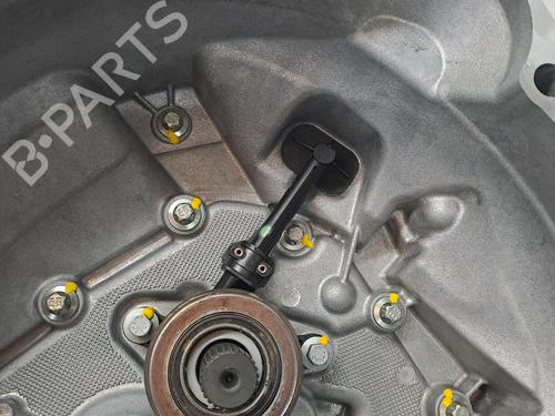 Gearbox DACIA SANDERO II TCe 90 (B8M1, B8MA, B8AC) | BP23974830M3