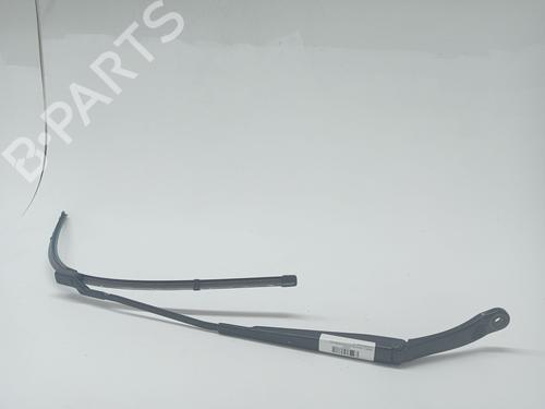 Used Front windshield wiper arm CITROËN DS4 (NX_) 1.6 HDi 90 (92 hp) 24736244
