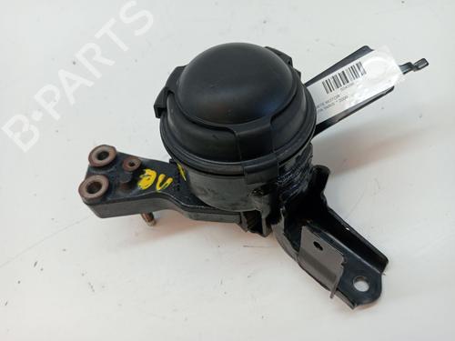 Used Engine mount TOYOTA YARIS (_P13_) 1.5 Hybrid (NHP130_, NHP130) (101 hp) 23363043