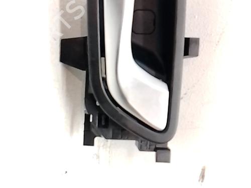 Used Rear left interior door handle Rear left interior door handle KIA STONIC (YB) 1.2 CVVT (84 hp) 34367342 34367342
