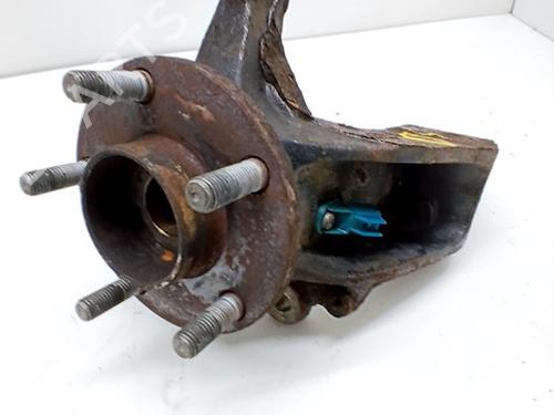 Used Right front steering knuckle FORD FOCUS II (DA_, HCP, DP) 1.8 TDCi (115 hp) 31580142
