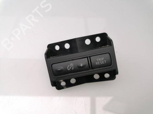 Used Switch NISSAN QASHQAI II (J11, J11_) 1.5 dCi (110 hp) 23938512
