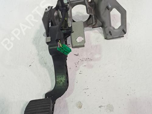 Used Clutch pedal CITROËN C3 III (SX) 1.2 PureTech 82 (83 hp) 25783592