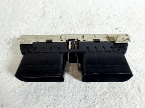 Used Air vent FIAT 500 (312_) 1.2 (312AXA1A) (69 hp) 29558894