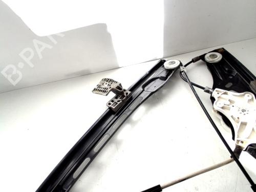 Vindusheismekanisme venstre foran MERCEDES-BENZ E-CLASS (W211) E 400 CDI (211.028) | BP29558066C22