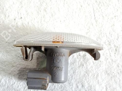 Left side indicator TOYOTA YARIS (_P9_) 1.4 D-4D (NLP90_, NLP90R) | BP30477923I20 