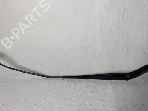 front-windshield-wiper-arm-citroen-jumpy-ii-van-2007-2008-2009-2010-2011-2012-2013-2014-2015-2016-40548984 main image