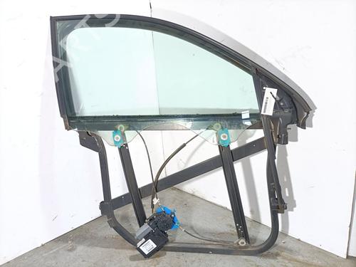 Elevalunas delantero derecho VW TOUAREG (7LA, 7L6, 7L7) 2.5 R5 TDI (174 hp) 31369126