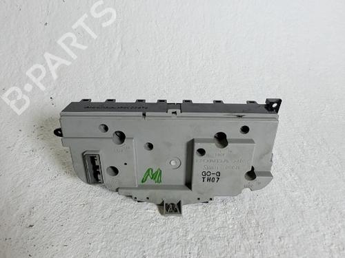 AC Styreenhet / Manøvreringsenhet HONDA JAZZ II (GD_, GE3, GE2) 1.3 iDSi (GD1) | BP29992586I5