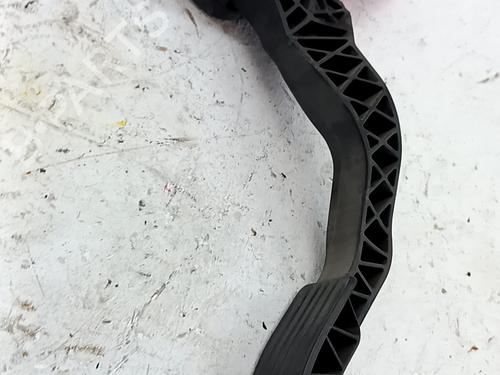 Pedal Pedal CITROËN C4 I (LC_) 1.6 HDi (109 hp) 33765152 33765152