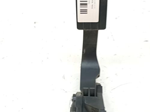 pedal-dacia-sandero-ii-2012-32104901 main image