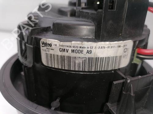 Heater blower motor PEUGEOT 2008 I (CU_) 1.5 BlueHDI 100 | BP23940568M62 