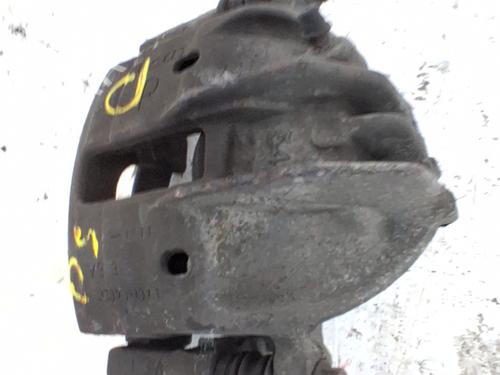 Used Right front brake caliper Right front brake caliper VOLVO S40 I (644) 1.9 DI (115 hp) 36665707 36665707
