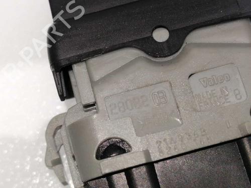Used Right front window switch RENAULT TWINGO II (CN0_) 1.2 Turbo (CN0C, CN0F) (100 hp) 23935122