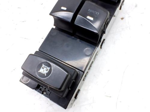 Venstre fortil elrude kontakt Venstre fortil elrude kontakt HYUNDAI i30 Coupe 1.4 (101 hp) 36321376 36321376