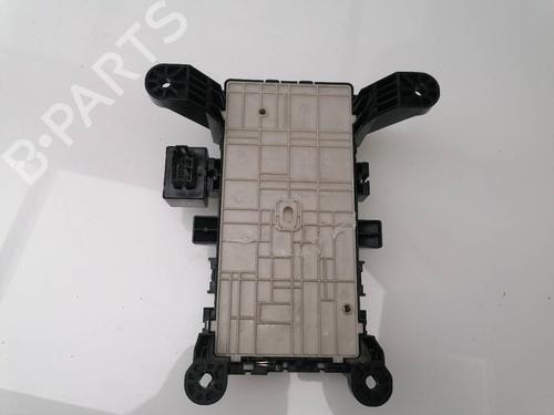 Fuse box SUZUKI GRAND VITARA II (JT, TE, TD) 1.9 DDiS All-wheel Drive (JT419, TD44, JB419WD, JB419XD,... | BP23420996E1 