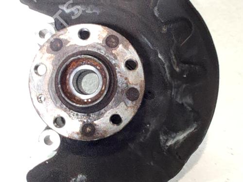 Used Left front steering knuckle VW TIGUAN (5N_) 2.0 TDI 4motion (150 hp) 31701141