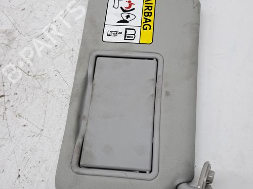 Used Right sun visor TOYOTA YARIS (_P13_) 1.0 (KSP130_, KSP130) (69 hp) 23375423