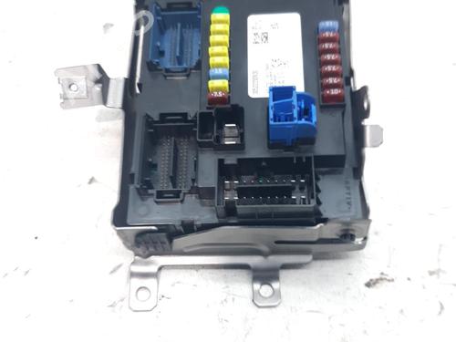 Used Fuse box Fuse box JEEP RENEGADE SUV (BU, B1, BV) 1.3 PHEV 4Xe (240 hp) 34331707 34331707
