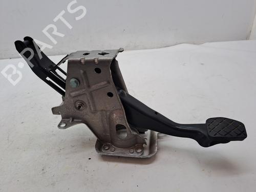 Used Break pedal VW PASSAT B6 (3C2) 2.0 TDI 16V (140 hp) 23358134