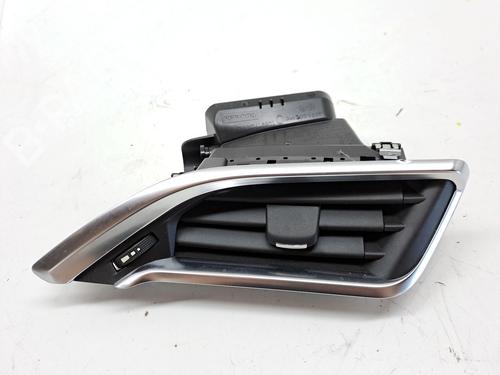 Used Air vent PEUGEOT 208 I (CA_, CC_) 1.6 BlueHDi 100 (100 hp) 23367526