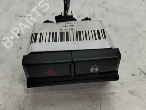 Used Warning switch Warning switch FIAT 500e (332_) Elektro 3+1 (FA1) (118 hp) 39556219 39556219
