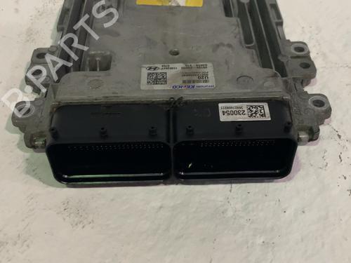 Used Engine control unit (ECU) HYUNDAI TUCSON (TL, TLE) 1.6 CRDi (116 hp) 32258101