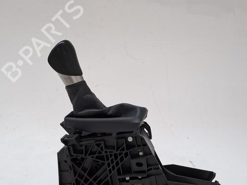 Used Gear lever LEXUS NX (_Z1_) 300h AWD (AYZ15, AYZ15_, AYZ15R) (197 hp) 26192166