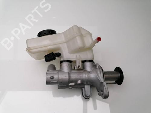 Used Brake master cylinder SEAT IBIZA V (KJ1, KJG) 1.0 TSI (95 hp) 23651942