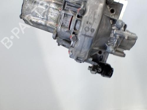 Used Gearbox Gearbox PEUGEOT 2008 II (UD_, US_, UY_, UJ_, UR_, UC_) 1.5 BlueHDI 110 (UDYHSK) (110 hp) 39137022 39137022