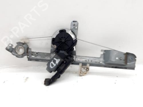 Lève-vitre arrière droit Lève-vitre arrière droit RENAULT SCÉNIC II (JM0/1_) 1.9 dCi (JM14) (131 hp) 33764852 33764852