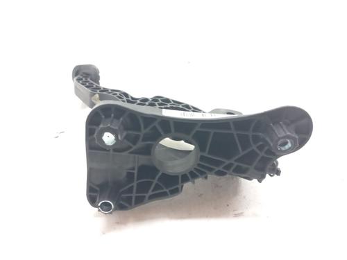 Used Clutch pedal DACIA DUSTER (HM_) 1.0 TCe 90 (HMM6) (91 hp) 29499502