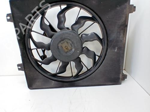 Radiator fan HYUNDAI SANTA FÉ II (CM) 2.2 CRDi 4x4 | BP29585185M35 