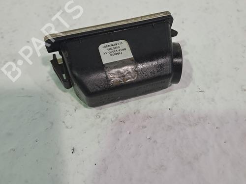 Licence plate light FORD KUGA II (DM2) 2.0 TDCi 4x4 | BP24539253I40 