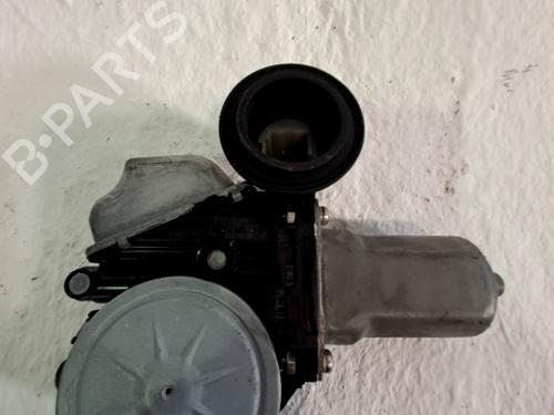Right front window motor LEXUS CT (ZWA10_) 200h (ZWA10_, ZWA10R) | BP29557652E20