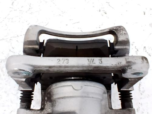 Right front brake caliper VOLVO XC40 (536) B3 Mild-Hybrid | BP38418781M104 - Image 4