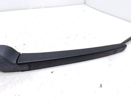 rear-windshield-wiper-arm-skoda-fabia-iii-nj3-2014-2015-2016-2017-2018-2019-2020-2021-37289118 main image