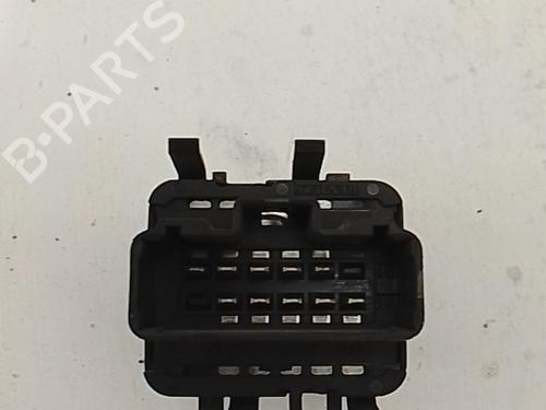 Left front window switch NISSAN PRIMASTAR Van (X83) 2.0 dCi 115 | BP37289170I27 - Image 2