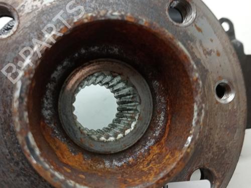 Left front steering knuckle RENAULT CAPTUR I (J5_, H5_) 0.9 TCe 90 | BP23345118M25 