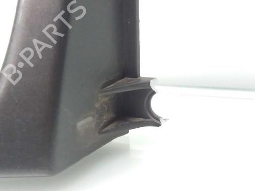 Used Grille NISSAN PICK UP (D22) 2.5 TD 4WD (103 hp) 23935533