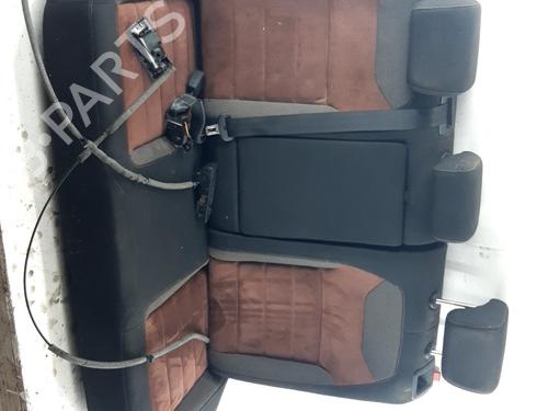Sæde Bagtil Sæde Bagtil SEAT ATECA (KH7, KHP) 1.4 TSI (150 hp) 34716578 34716578