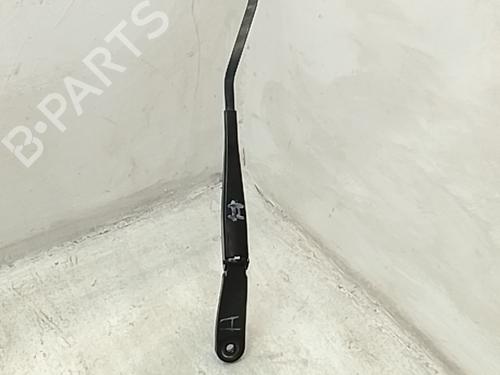 Vindrute viskerarm Vindrute viskerarm VOLVO V40 Hatchback (525) D2 (120 hp) 36665797 36665797