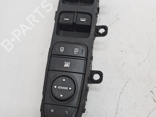Used Left front window switch KIA NIRO I (DE) 1.6 GDI Hybrid (141 hp) 23368620