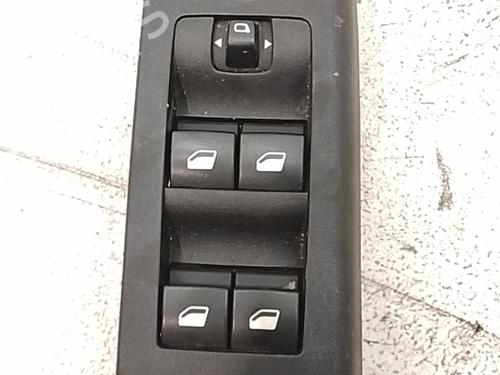 Left front window switch OPEL CORSA F (P2JO) 1.2 (68) | BP39555206I27 - Image 4