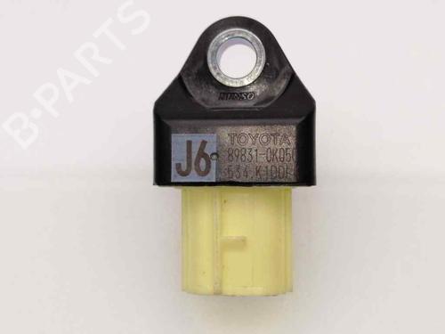 Used Electronic sensor TOYOTA HILUX VIII Pickup (_N1_) 2.4 D 4WD (GUN125_, GUN125R) (150 hp) 30451999