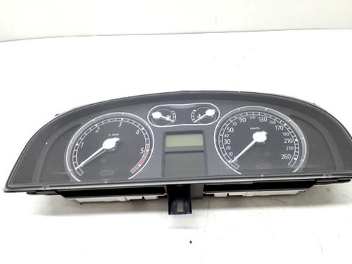 Kombinert Instrument RENAULT LAGUNA II (BG0/1_) 1.9 dCi (BG1A, BG1V) (130 hp) 30337155