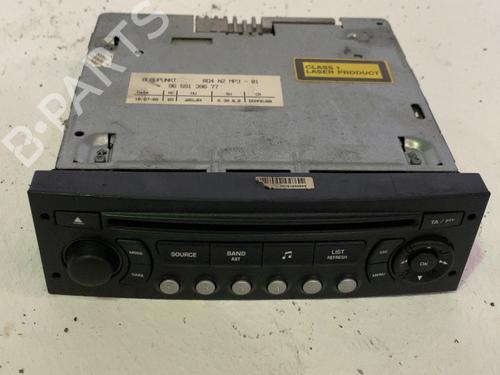 Used Radio Radio CITROËN C4 I (LC_) 1.6 HDi (109 hp) 35947152 35947152